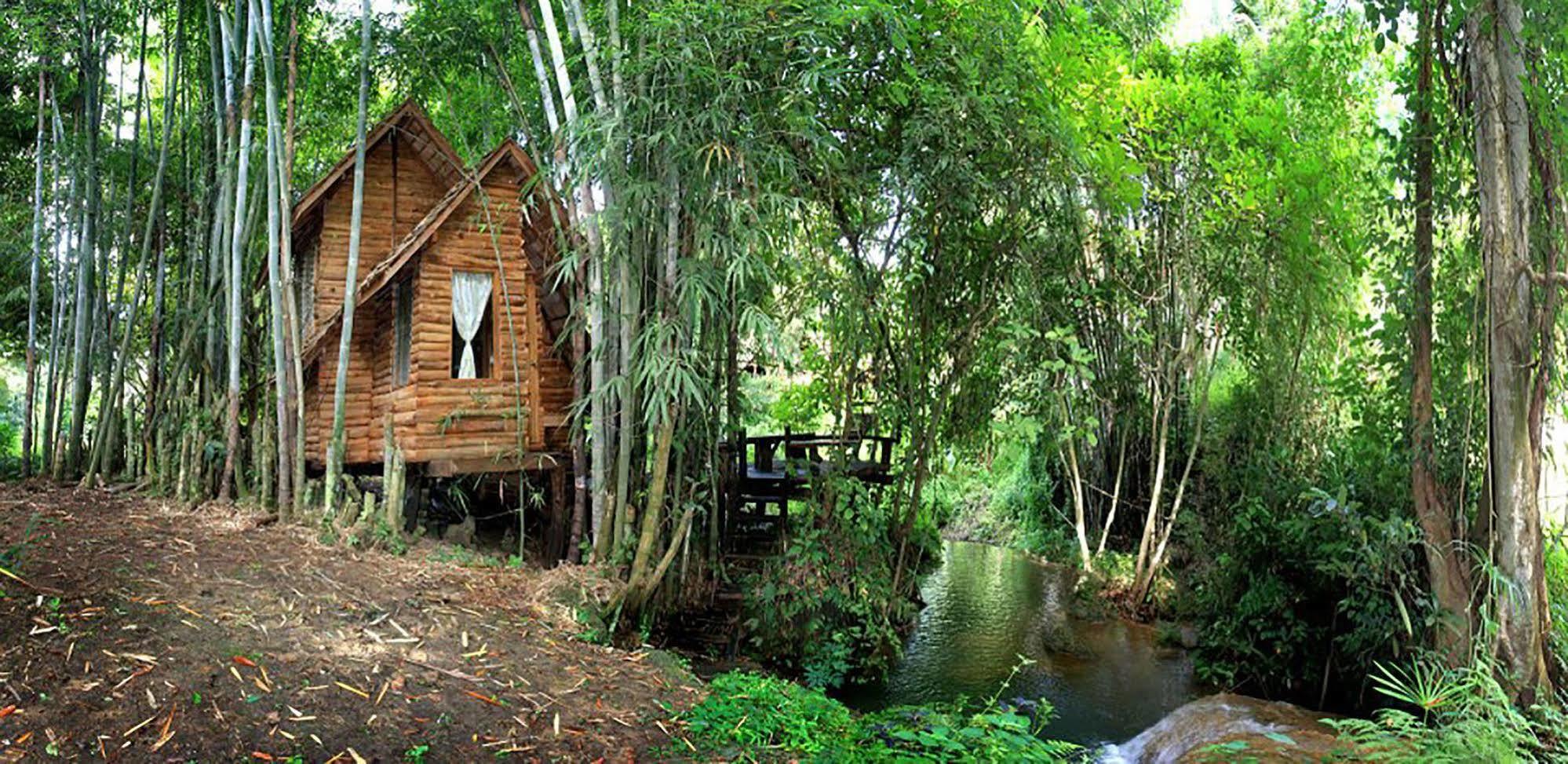 Rabeang Pasak Treehouse Resort Chiang Mai Bagian luar foto