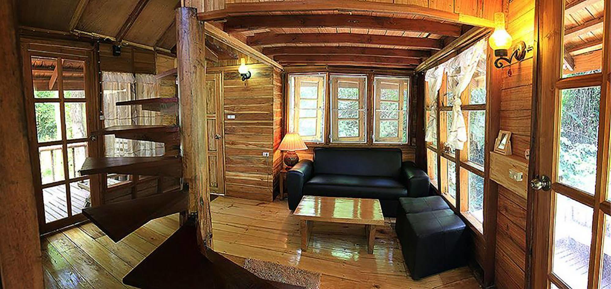 Rabeang Pasak Treehouse Resort Chiang Mai Bagian luar foto